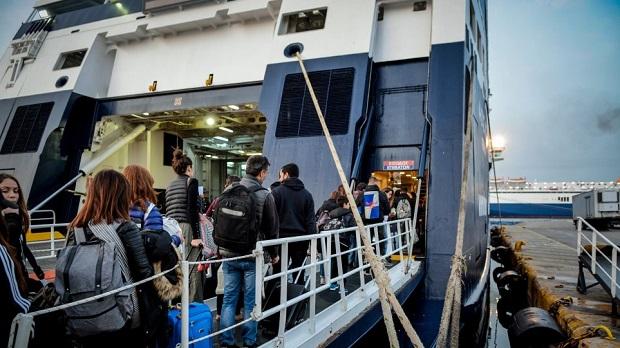 Νέα μέτρα: Υποχρεωτικές οι μάσκες και στο κατάστρωμα των πλοίων - Τι ανακοίνωσε η κυβέρνηση - Media