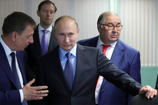 Ο Ρώσος επιχειρηματίας Ουσμάνοφ με τον Πούτιν