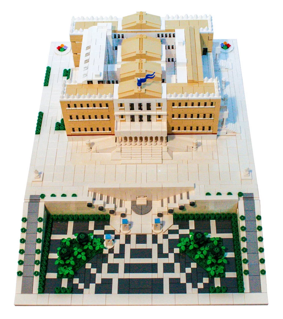 Το κτίριο της Βουλής από lego / ΑΠΕ-ΜΠΕ